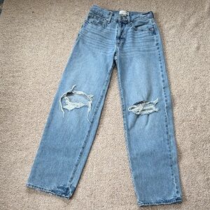 Universal Thread Jeans 90s Baggy Size 00